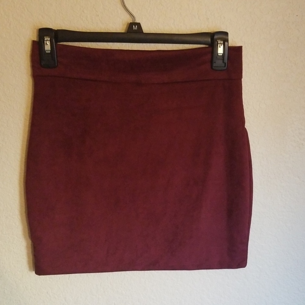 Fashion Nova | Burgundy Mini Skirt NWT Size MED